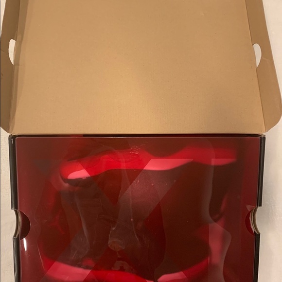 Jordan Retro 11 NEVER WORN!!!! - Picture 5 of 8